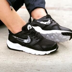 Nike Black and White Sneakers